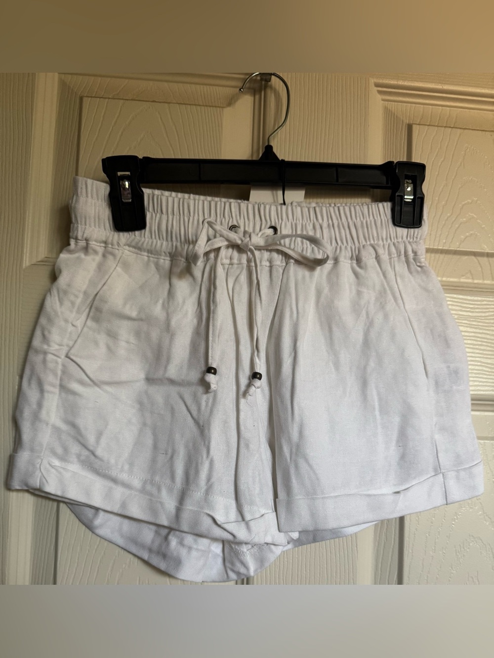 NWT Love Tree White Drawstring Waist, Linen Blend Cuffed Shorts, Multiple Sizes